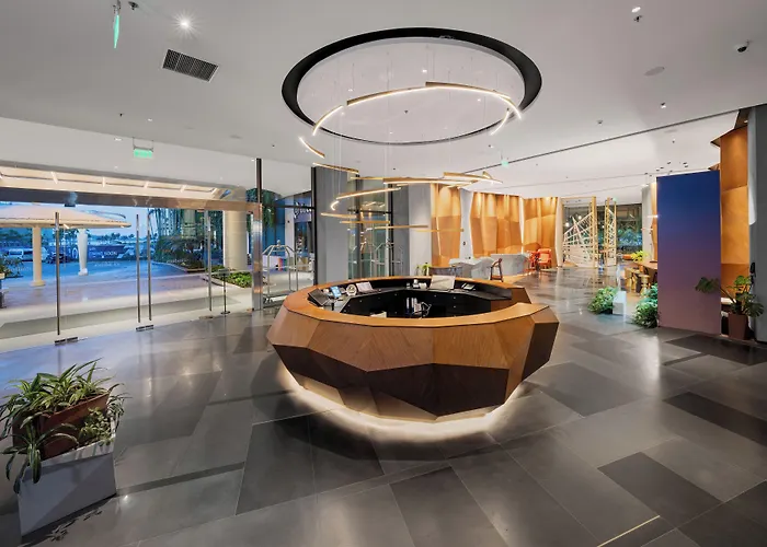 Citadines Marina 5*