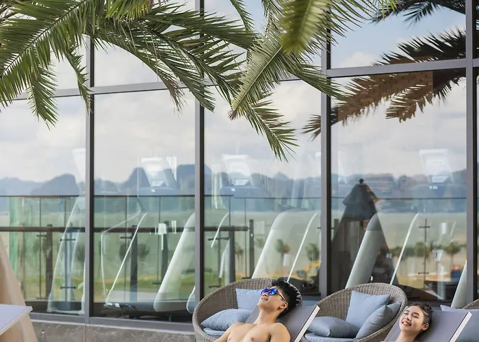 Citadines Marina 5* Hạ Long