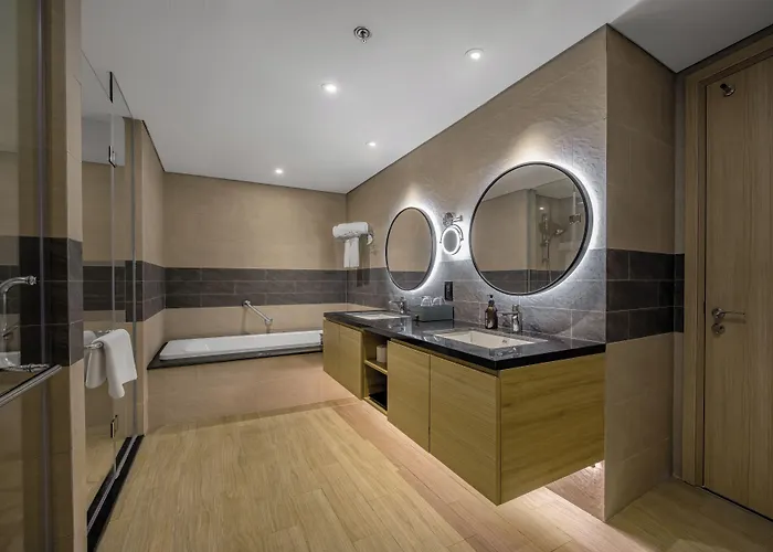 Citadines Marina Hotel Hạ Long