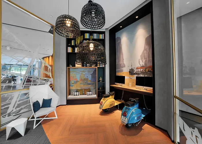 Citadines Marina Hotel Ha Long