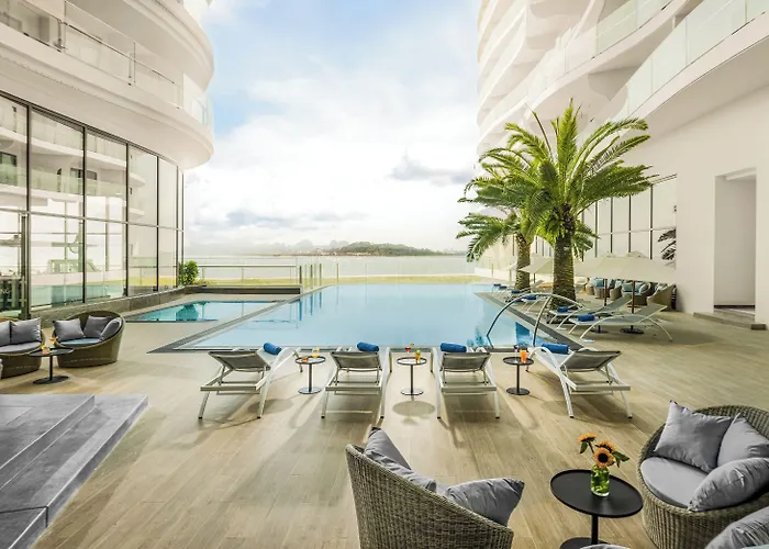 Hotel Citadines Marina 5*